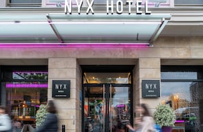 Property entrance - NYX Hotel Bilbao by Leonardo Hotels (Bilbao)