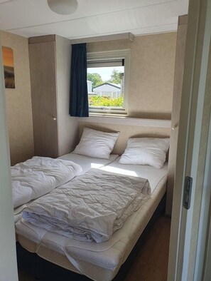 2 slaapkamers, reisbedje, gratis wifi