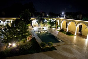 Khuôn viên nơi lưu trú