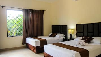 Iron/ironing board, free WiFi, bed sheets