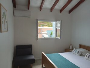 2 Schlafzimmer, Bügeleisen/Bügelbrett, Reisekinderbett, kostenloses WLAN