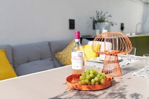 Sun deck