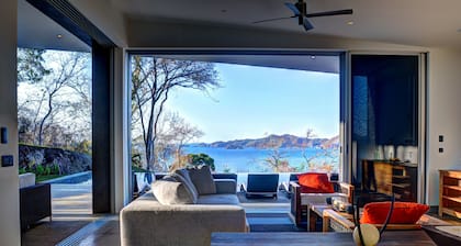 Sea Renity - Mariposa 109