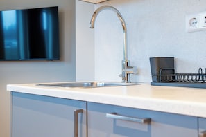 Good Morning Stay Room | Private kitchen