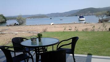 Casa familiar, vista al mar | Vista del balcón