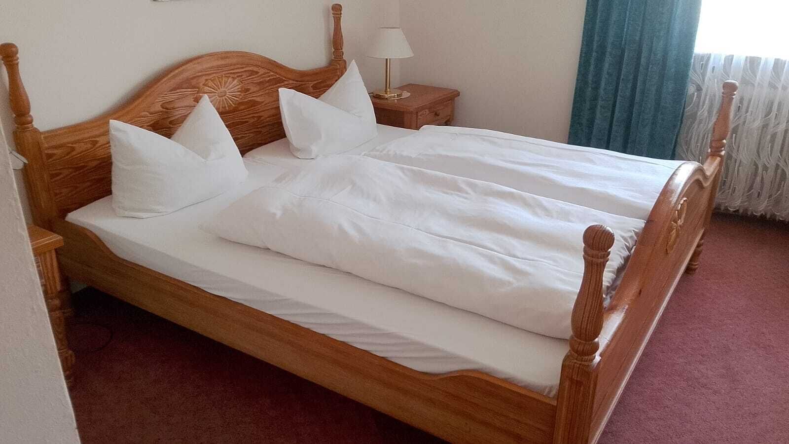 Basic Double Room | Desk, laptop workspace, free WiFi, bed sheets