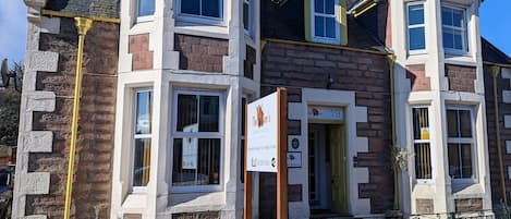 Voorkant van accommodatie