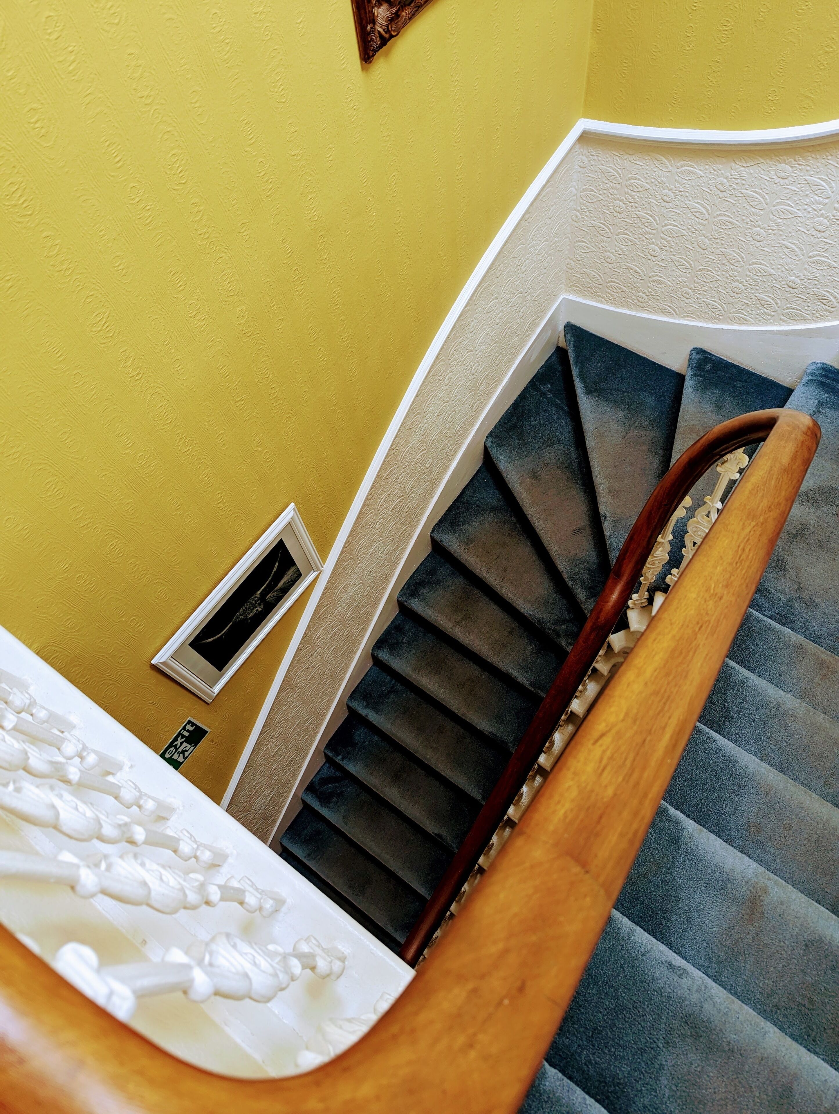 Kiến trúc tòa nhà