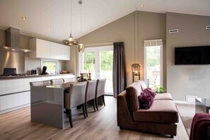 Flat-screen TV - TopParken Recreatiepark Beekbergen (Beekbergen)