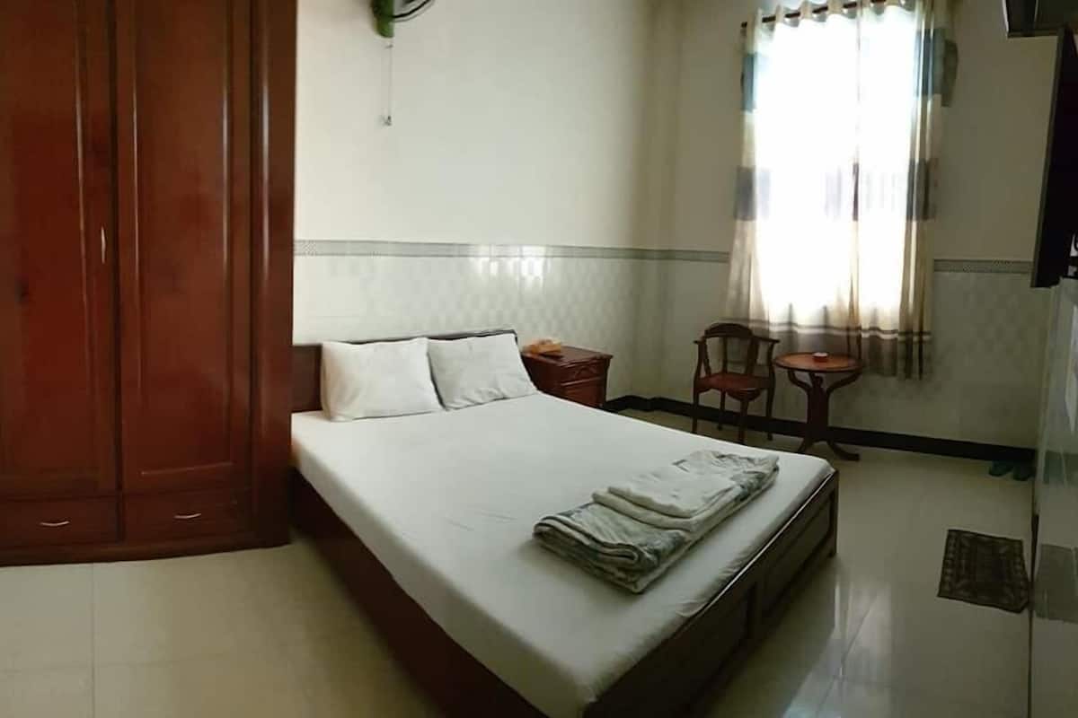 Kamar Double Basic | Wi-Fi gratis