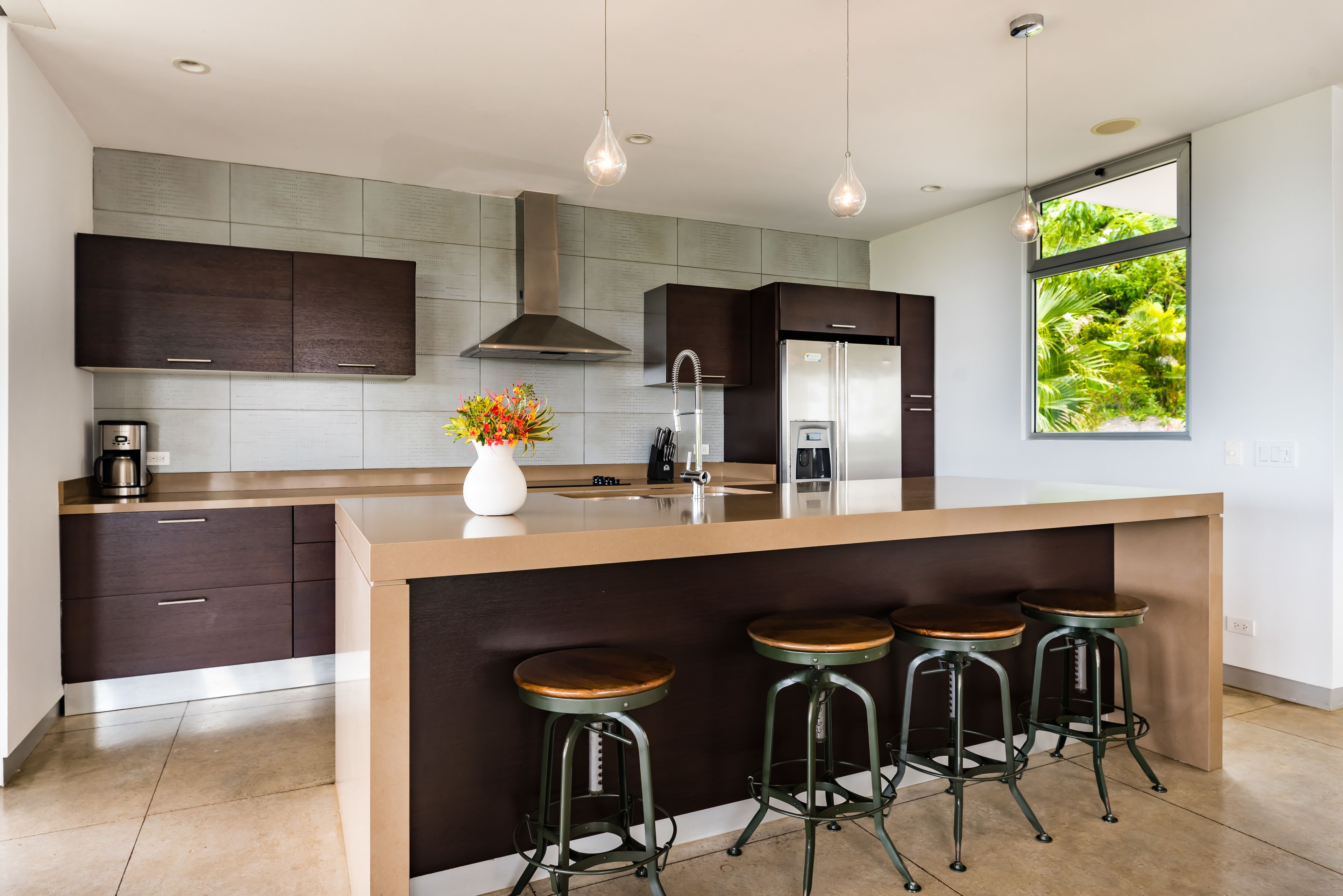 Luxury House, Multiple Beds, Non Smoking, Ocean View | Private kitchen | Fridge, microwave, oven, coffee/tea maker