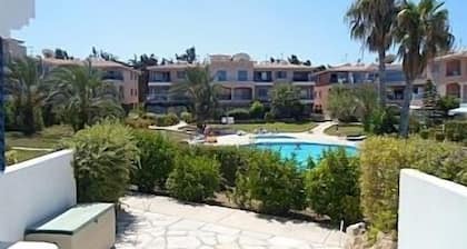 Kaupunkitalo Paradise Gardens II: ssa, Kato Paphos, Kypros