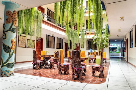 Terraza o patio. Hotel Indio Inn