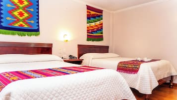 Phòng đôi Tiêu chuẩn, không hút thuốc, quang cảnh sân vườn | Két bảo mật tại phòng, màn/rèm cản sáng