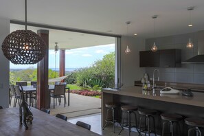 Luxury House, Multiple Beds, Non Smoking, Ocean View | Private kitchen | Fridge, microwave, coffee/tea maker, cookware/dishes/utensils - Bella Luna - Luna 33 (Cuajiniquil)