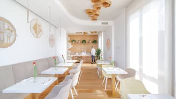 Dagelijks ontbijtbuffet inbegrepen