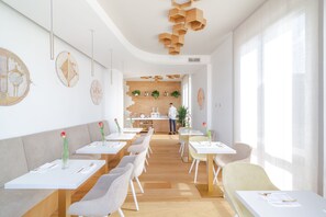 Desayuno buffet incluido todos los días
