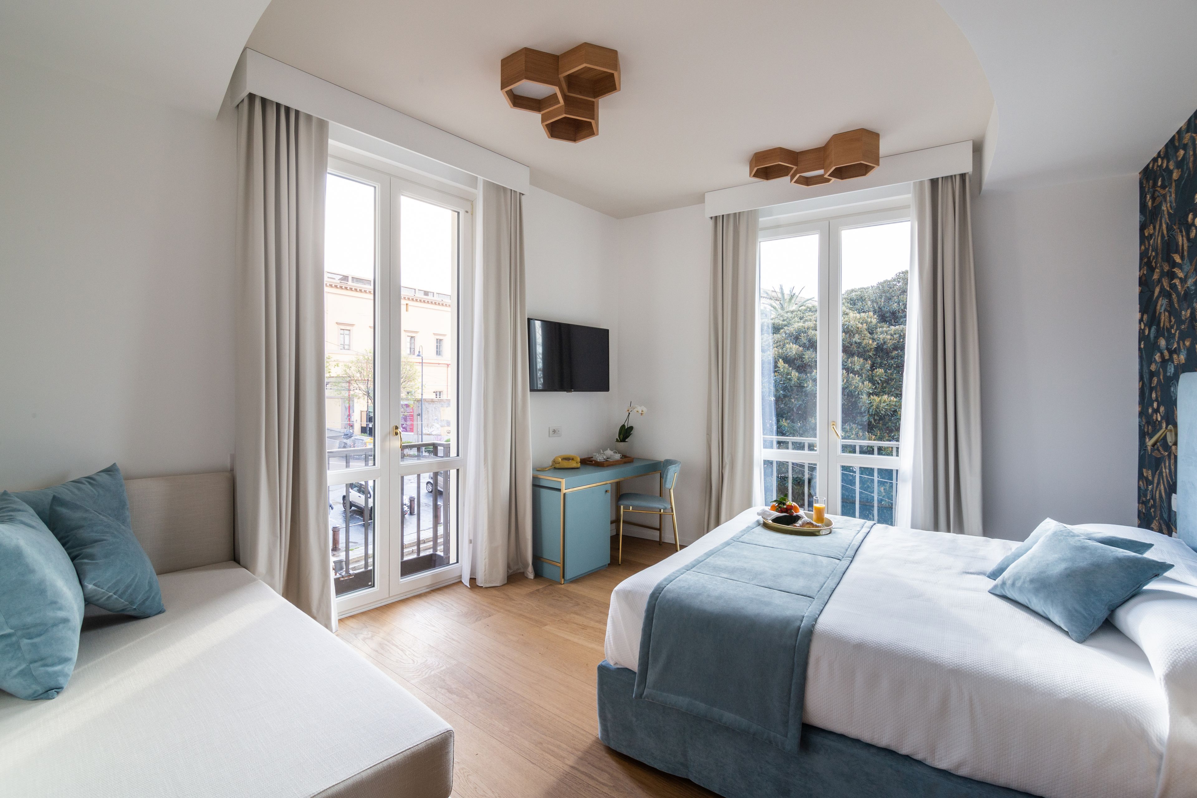 Superior Triple Room, 1 King Bed | Water view