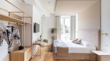 1 dormitorio, edredones de plumas, colchones viscoelásticos y minibar