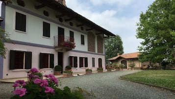 Enceinte de lâhĂ©bergement