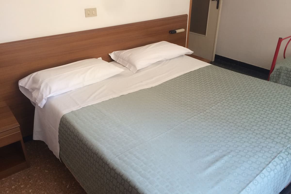 Double Room, 1 Queen Bed, Non Smoking