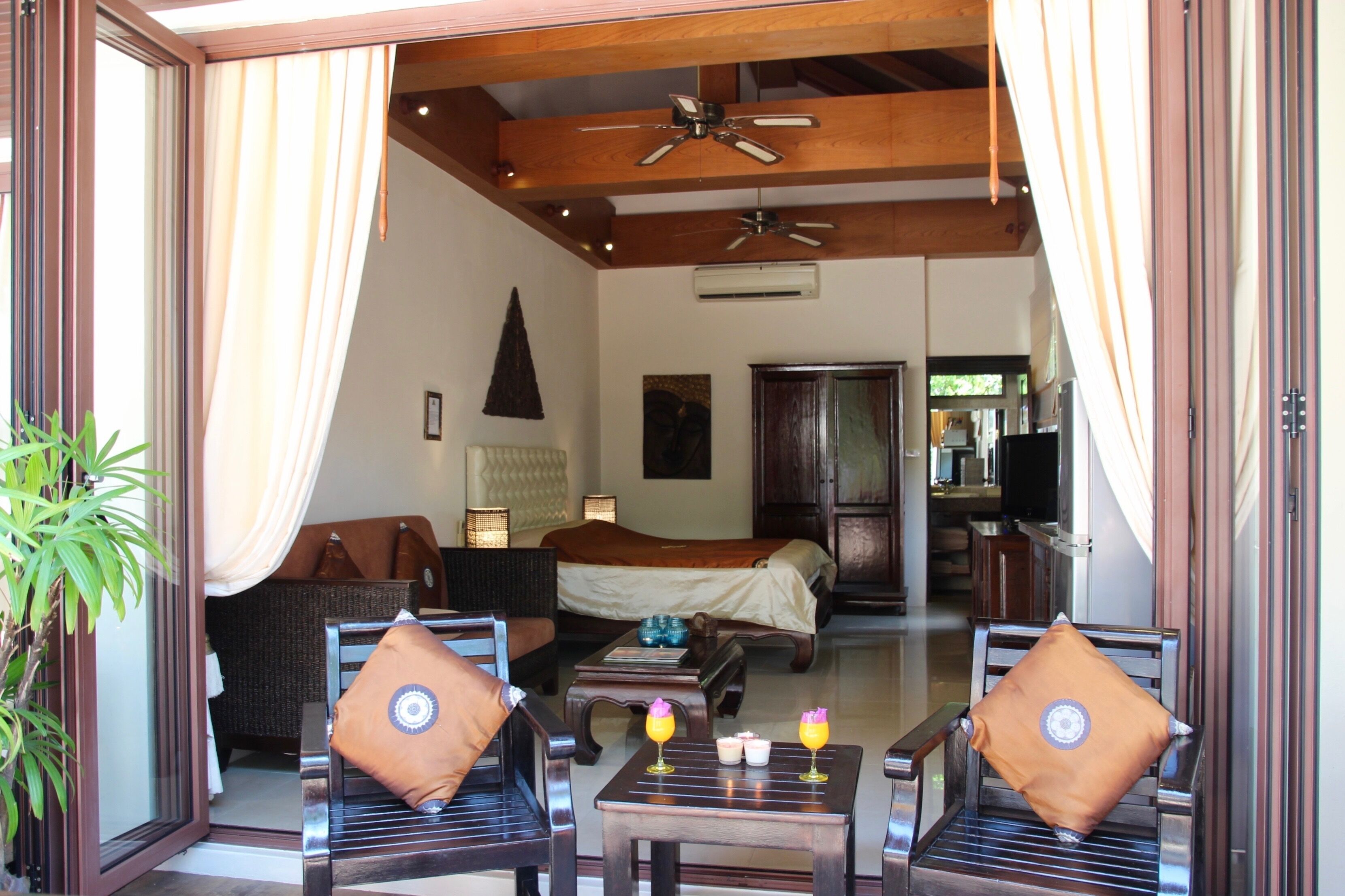 1 chambre, coffres-forts dans les chambres, Wi-Fi, draps fournis