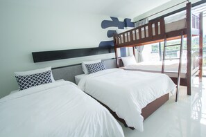 1 bedroom, iron/ironing board, WiFi, bed sheets - D Deluxe Studio Quadruple n kitchen (Tambon Wichit)