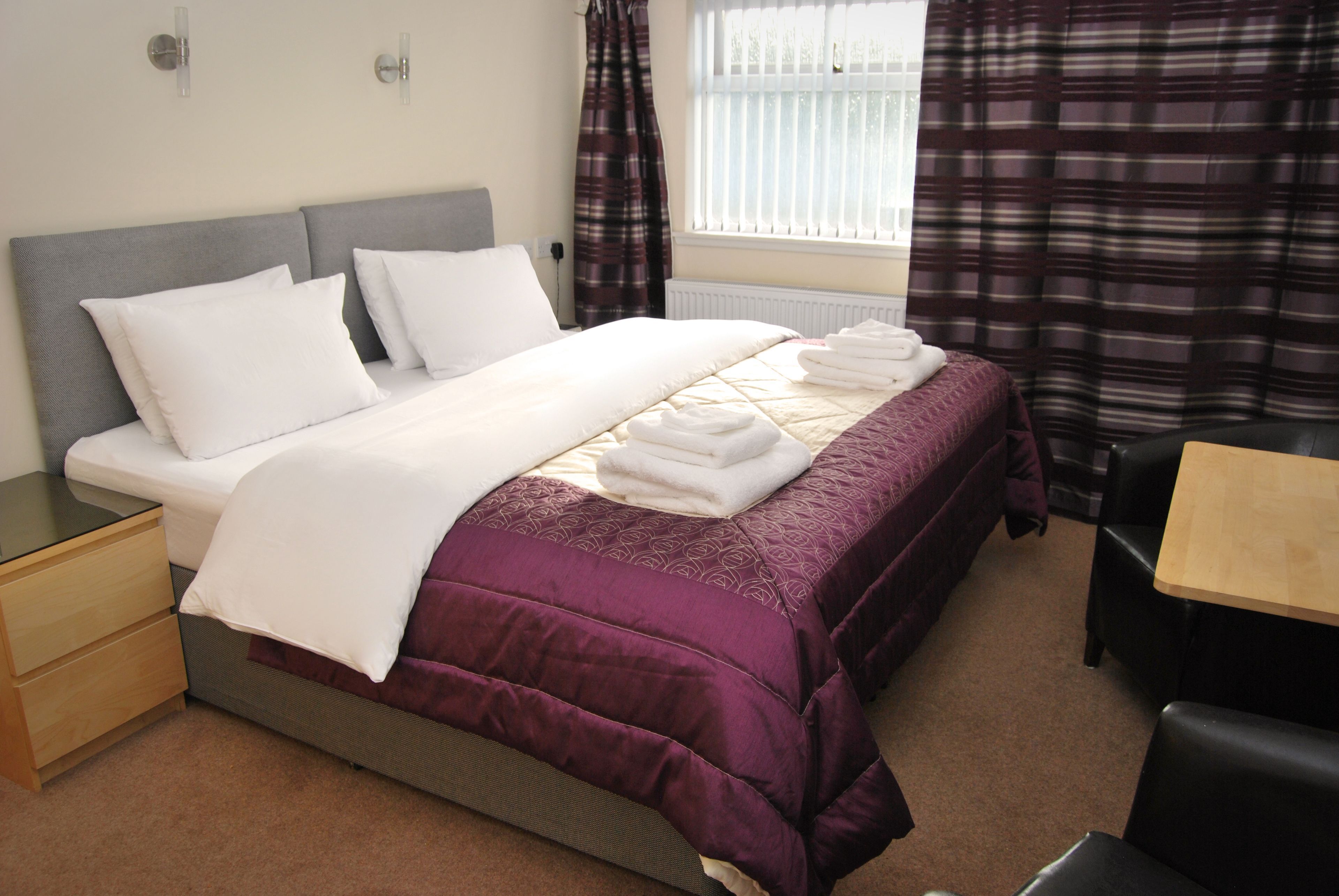 1 bedroom, desk, soundproofing, free WiFi