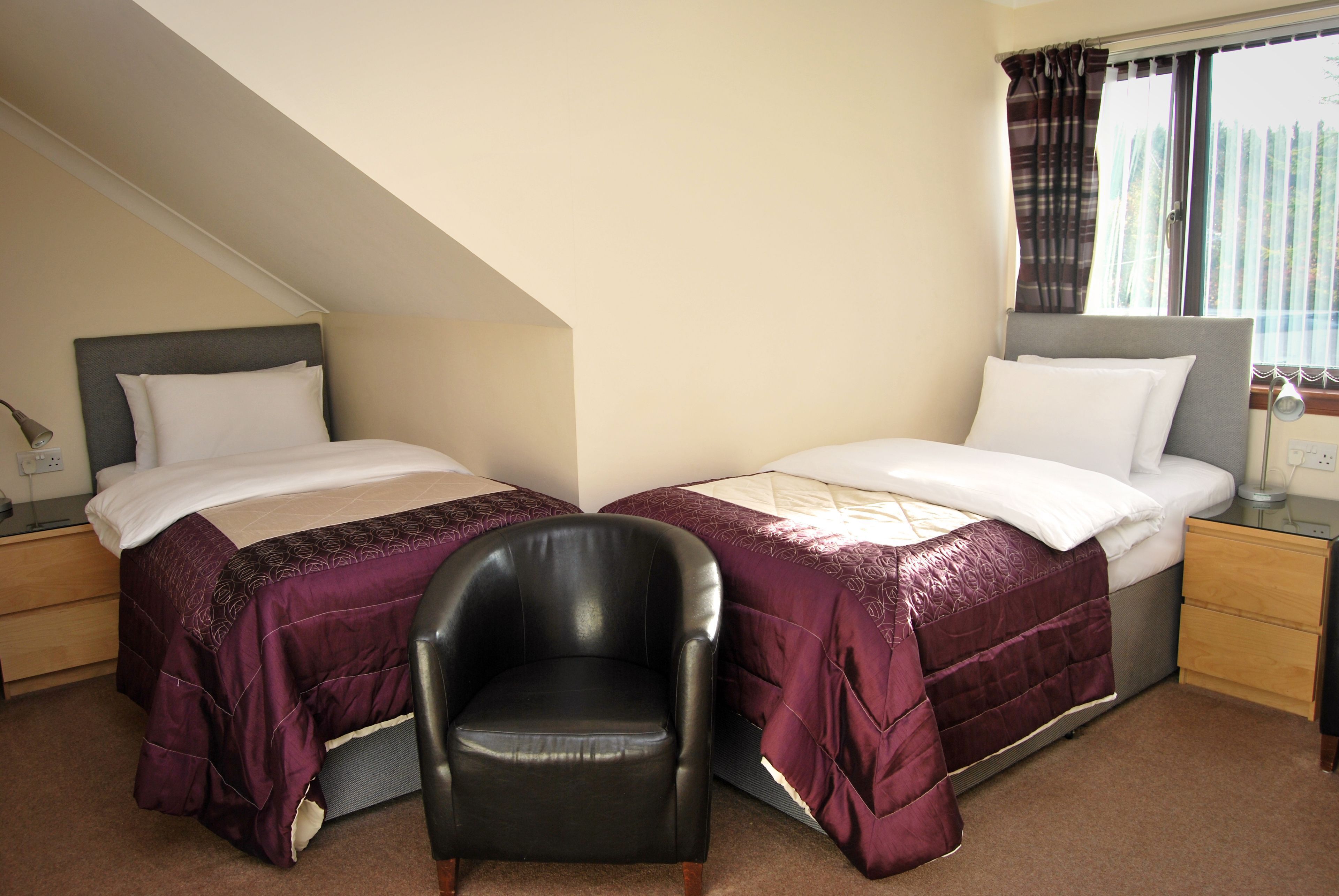 1 bedroom, desk, soundproofing, free WiFi