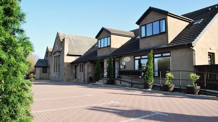 The Old Schoolhouse Hotel