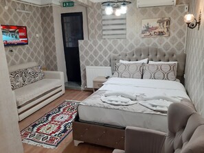 Free WiFi, bed sheets - Burak Apart Otel (Istanbul)
