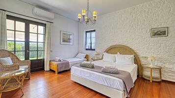 5 chambres, bureau, fer et planche Ă repasser, Wi-Fi gratuit