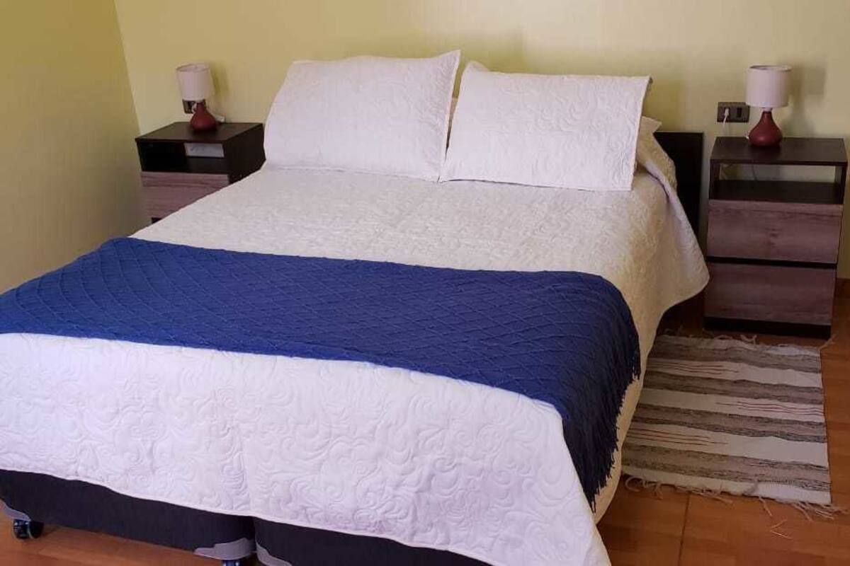 Wifi gratis y ropa de cama