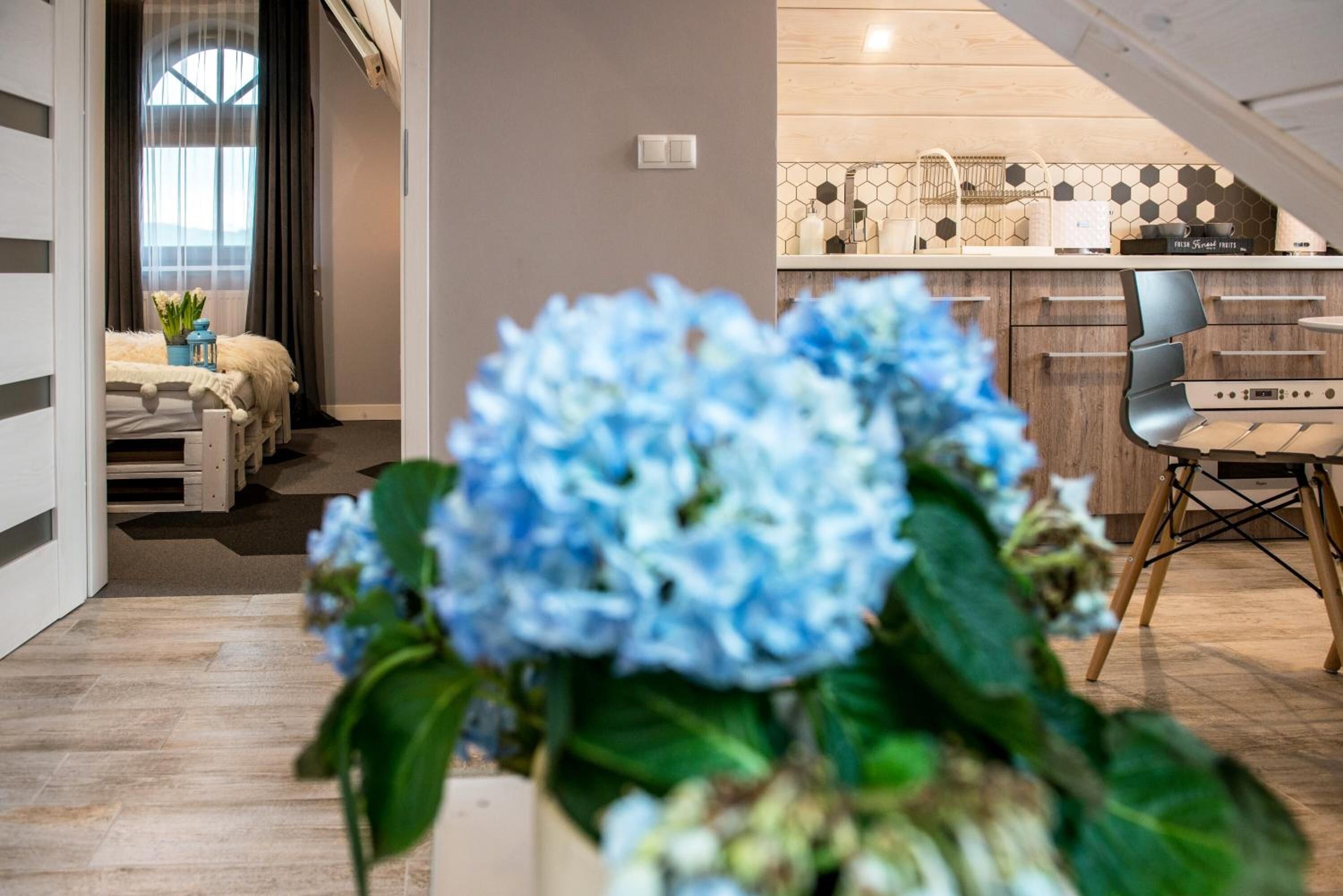 Iron/ironing board, free WiFi, bed sheets, wheelchair access