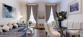 Park Lane Apartments - Shaw House