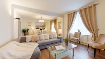 Appartement Supérieur, accessible aux personnes à mobilité réduite (1 bedroom) | Coin séjour