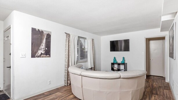 公寓式客房, 1 张大床 (Stylish Buckhead Condo • Prime Atlant) | 起居区