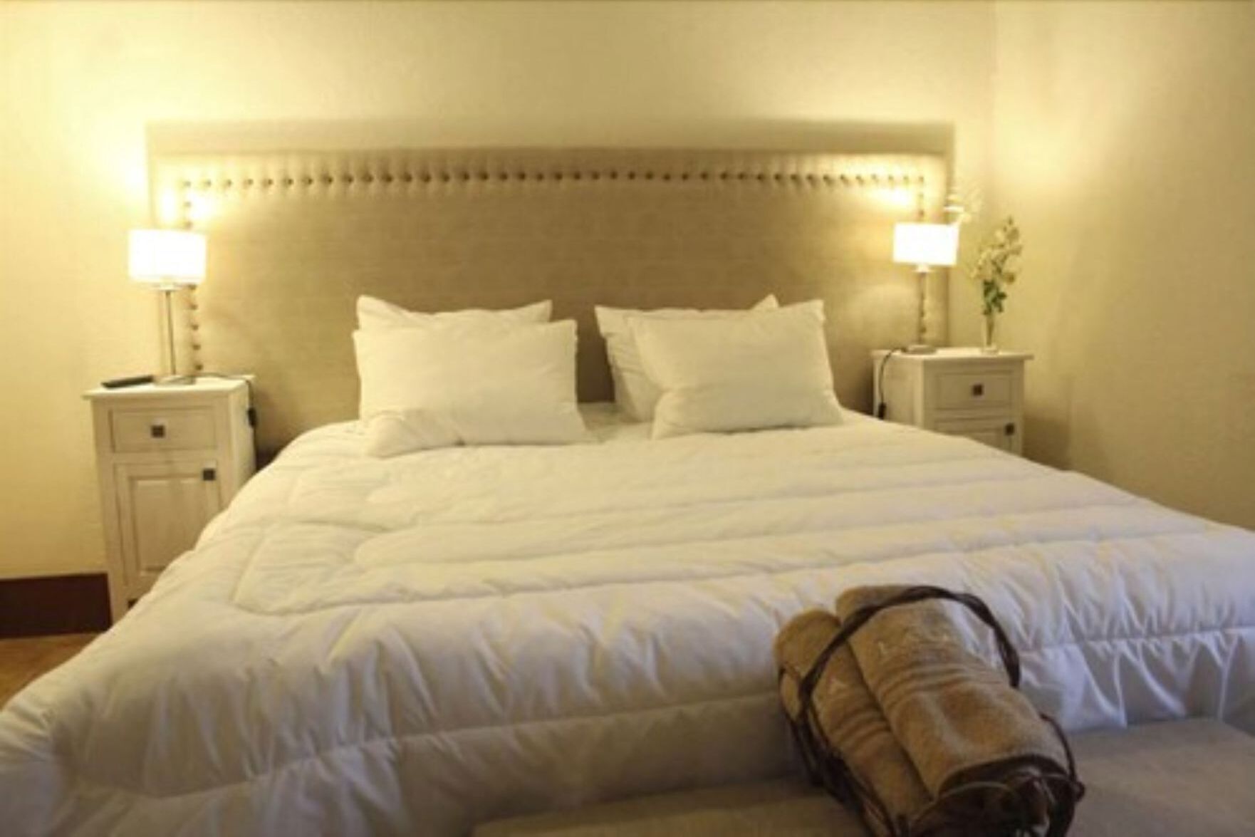 Minibar, in-room safe, individually decorated, individually furnished
