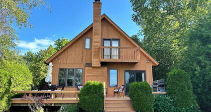Walloon Lake cottage located on the West Arm!