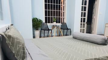 2 bedrooms, in-room safe, iron/ironing board, WiFi