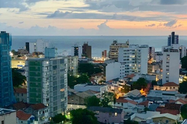 Aerial view - Seasonal rental, spacious 3-suite apartment, ideal for friends or family during Carnival. (Salvador)