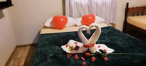 2 bedrooms, free WiFi, bed sheets - Rustic Cabana (Ideal place to rest) (Imarui)