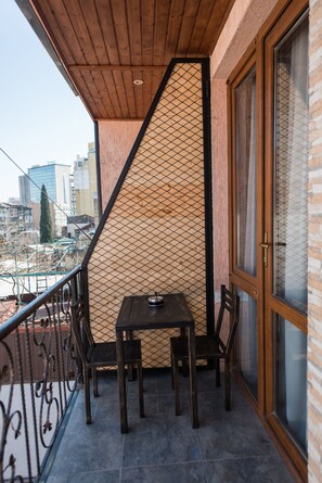 Terrace/patio - Ikalto Hotel (Tbilisi)