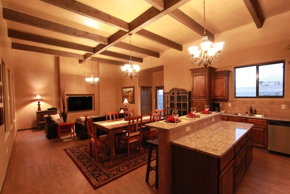 Unclassified image, 1 of 6, button