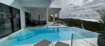 Villa Le Point d'Architecte, VUE IMPRENAGLE sur Saint Barthe, PISCINE CHAUFFÉE
