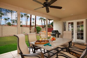 BBQ/picnic area - Windrose McCormick Ranch (Scottsdale)