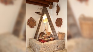Interior detail - Kalopanayiotis 1-bedroom Cottage (Kalopanayiotis)