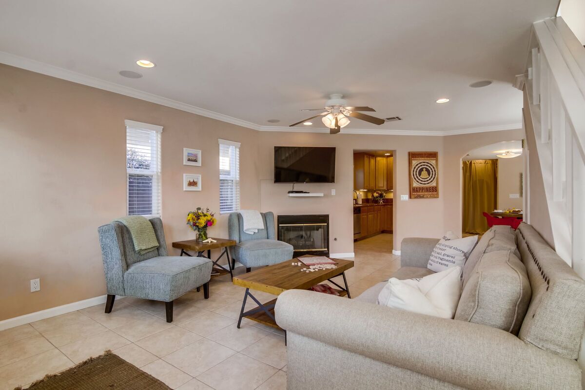 Fun In The Sun: Amazing Home in Ocean Beach.