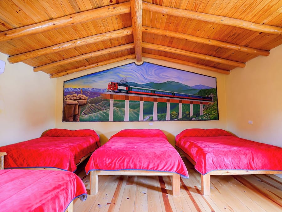 Habitación cuádruple | Servicio a la habitación