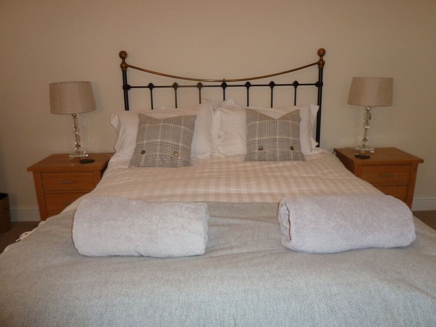 Maggie Puddle - nest - perfect for couples